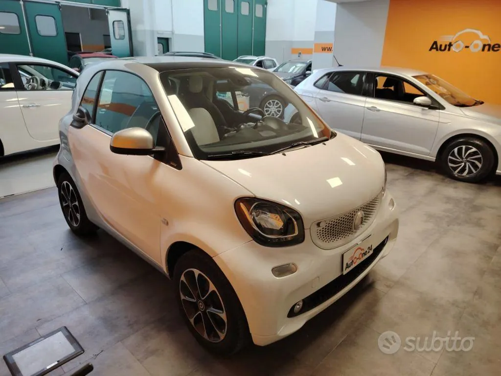 Smart Fortwo 2015 photo 5
