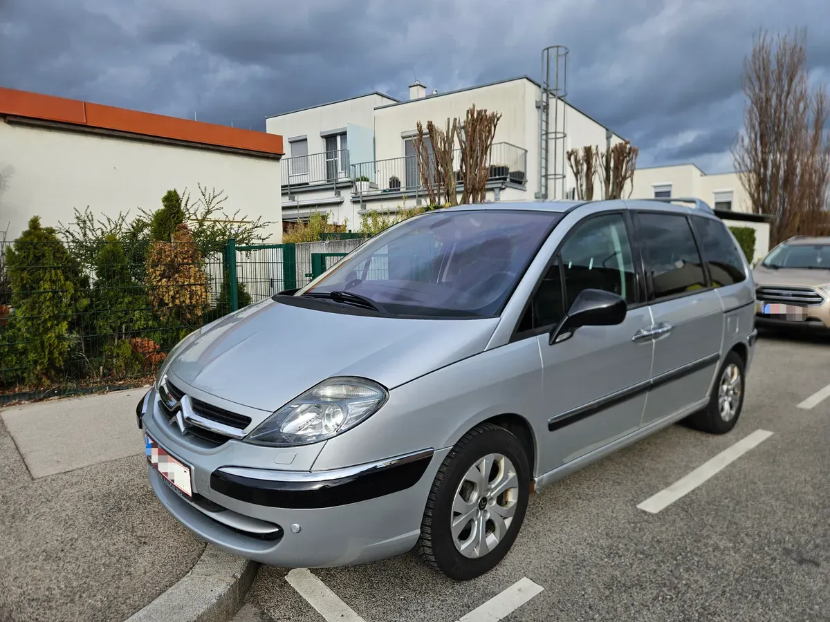 Citroen C8