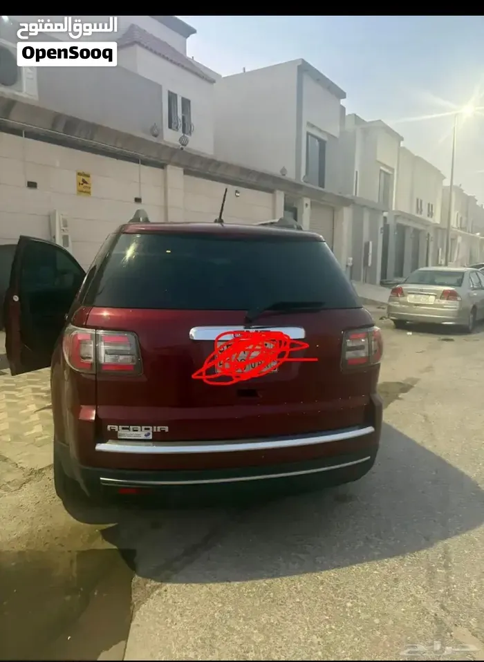 GMC Acadia 2016 photo 2