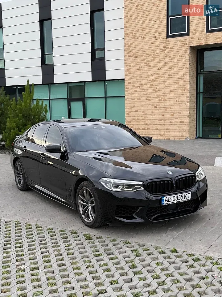 BMW 5 Series 2018 photo 2