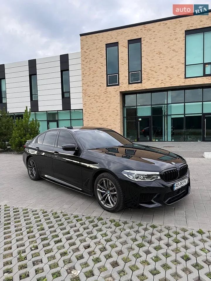 BMW 5 Series 2018 photo 5