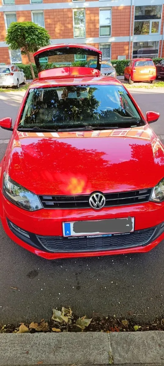 Volkswagen Polo 2010 photo 3