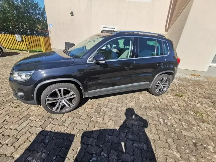 Volkswagen Tiguan 2012 photo 3