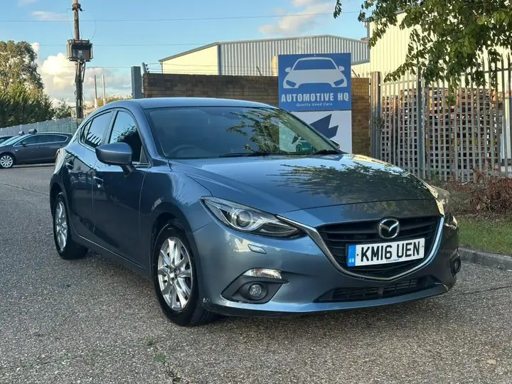 Mazda Mazda3 2016 photo 2