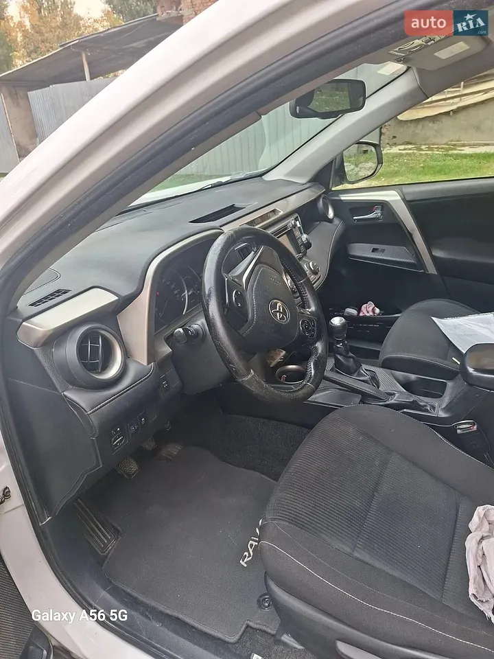 Toyota Rav4 2013 photo 5