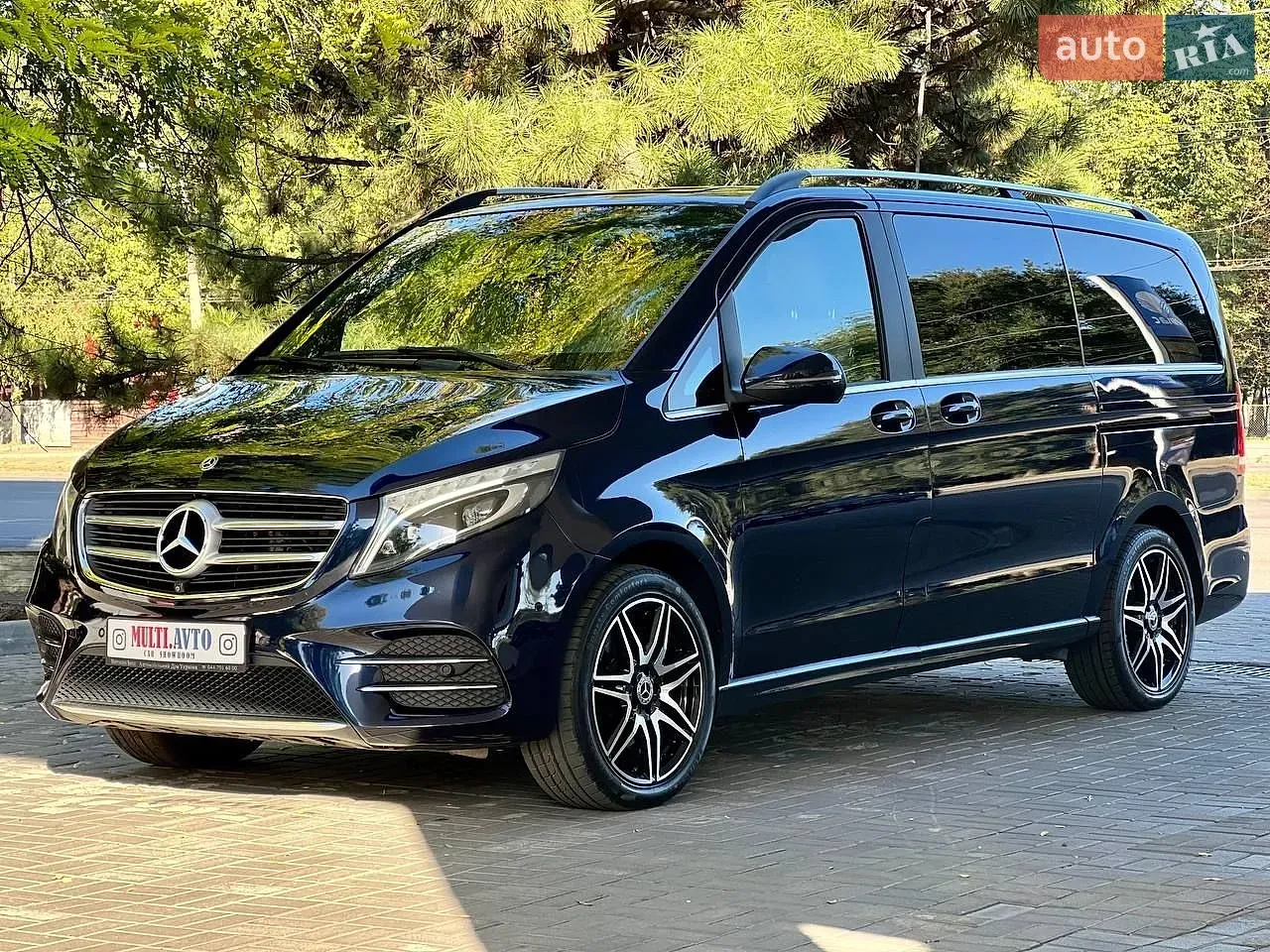 Mercedes-Benz V-Class 2018 photo 3