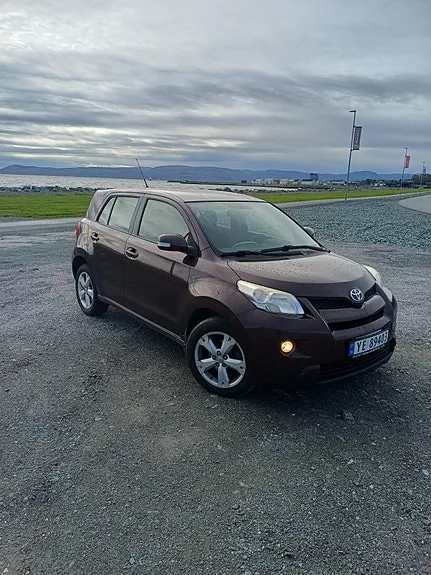 Toyota Urban Cruiser 2011 photo 2