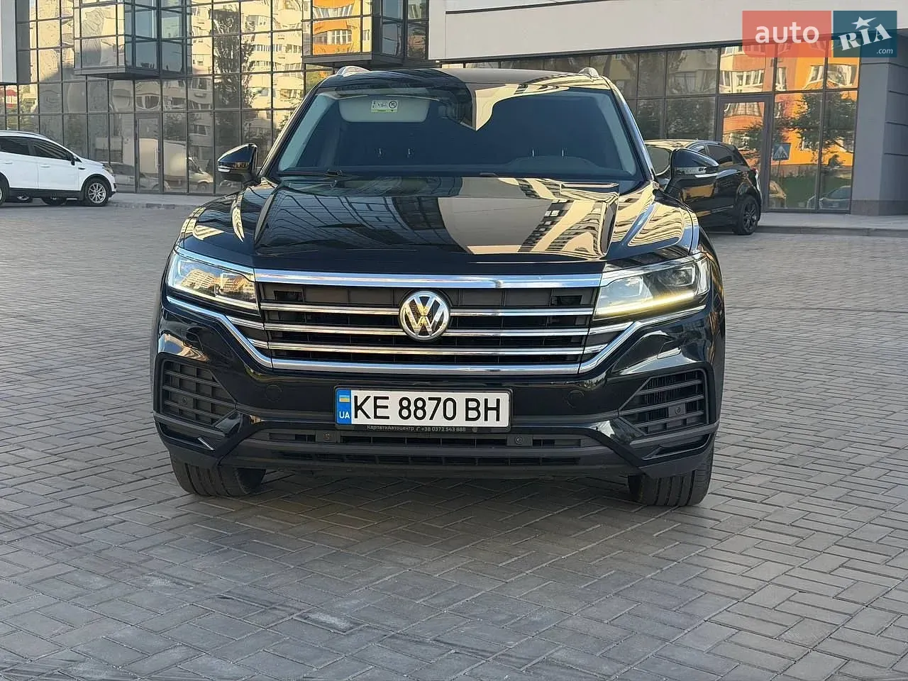 Volkswagen Touareg 2018 photo 2