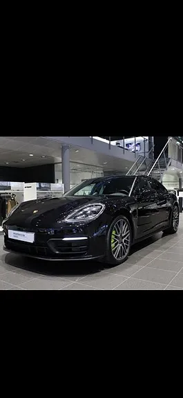 Porsche Panamera 4