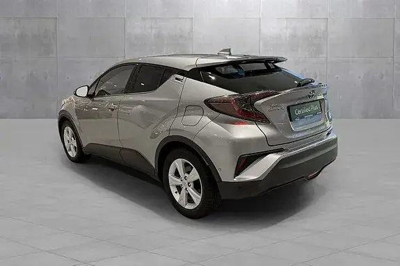 Toyota C-Hr 2019 photo 3