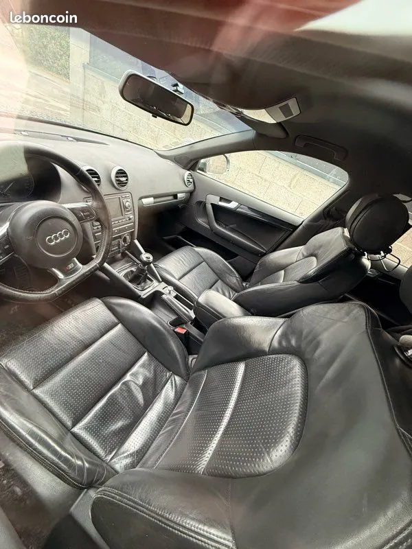 Audi S3 2009 photo 3