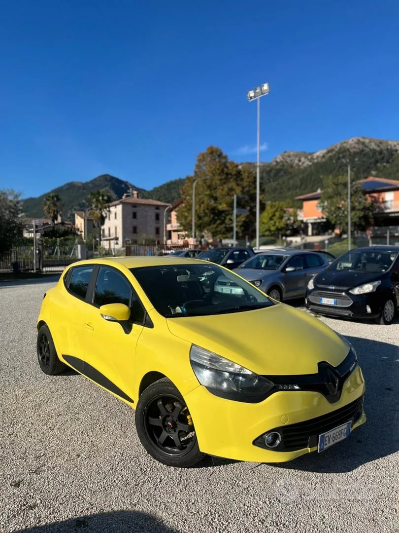 Renault Clio 2014 photo 3