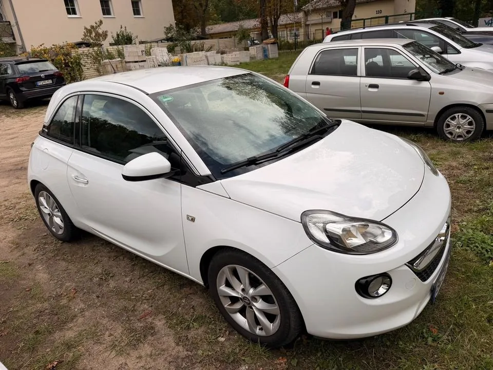 Opel Adam