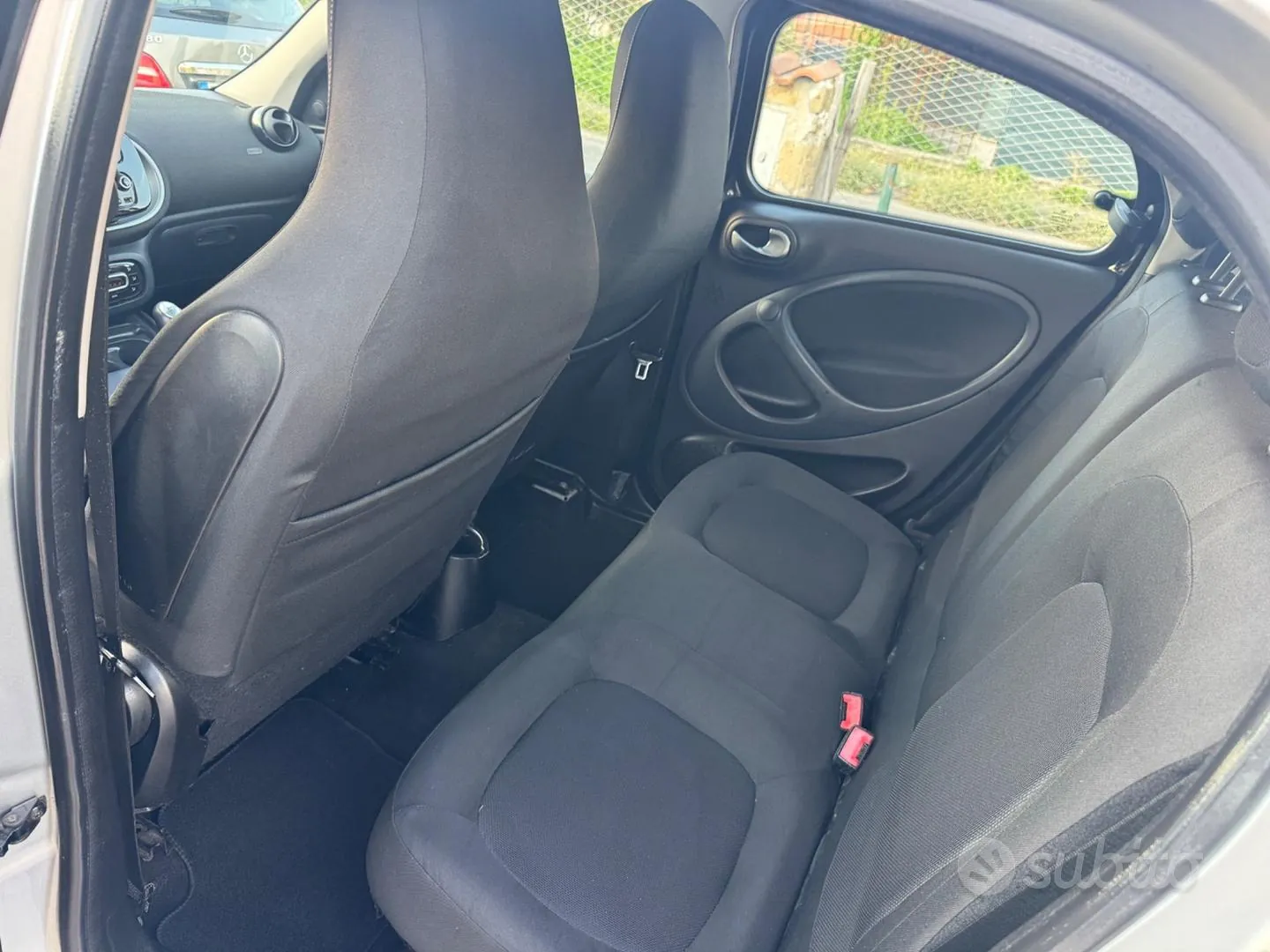 Smart Forfour 2016 photo 5