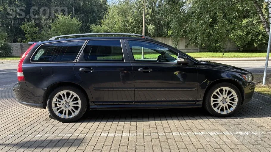 Volvo V50 2007 photo 4