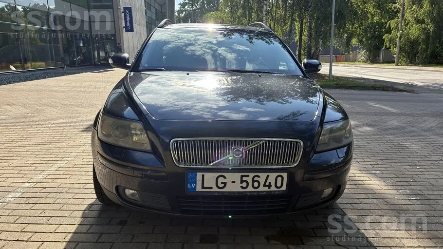 Volvo V50 2007 photo 2