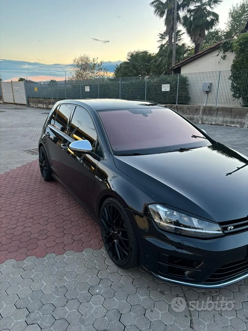 Volkswagen Golf 7 R