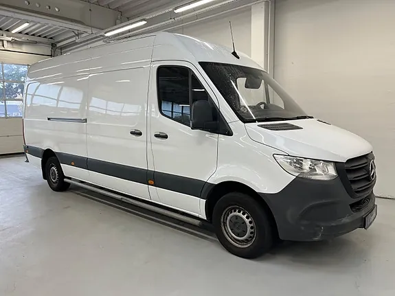 Mercedes-Benz Sprinter 317 2023 photo 5