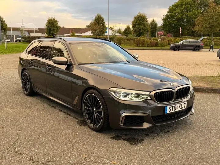 BMW M550D