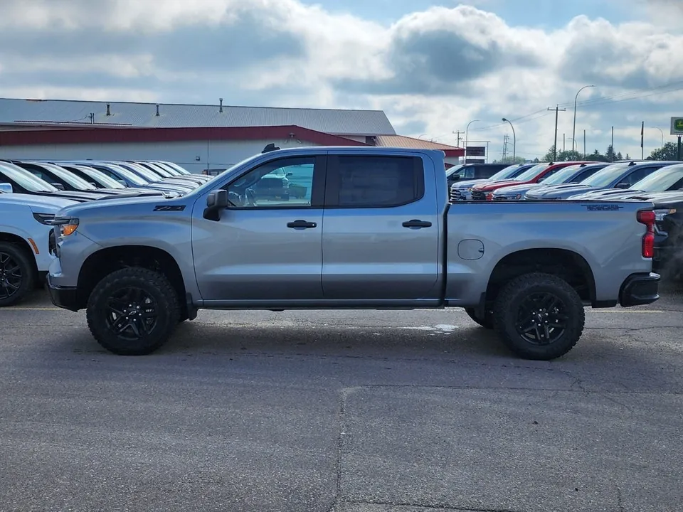 Chevrolet Silverado 1500 2026 photo 3