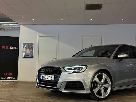 Audi S3 2017 photo 3