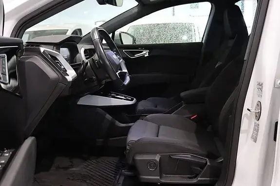 Audi Q4 E-Tron 2023 photo 4