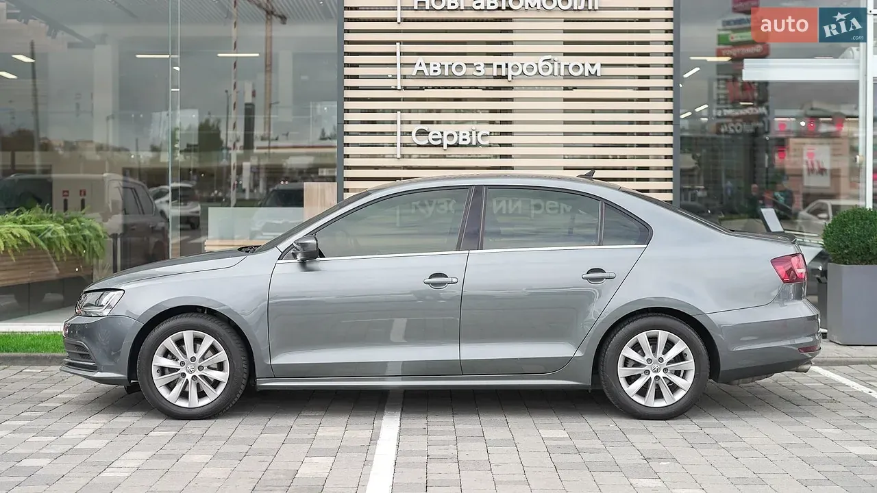 Volkswagen Jetta 2017 photo 3