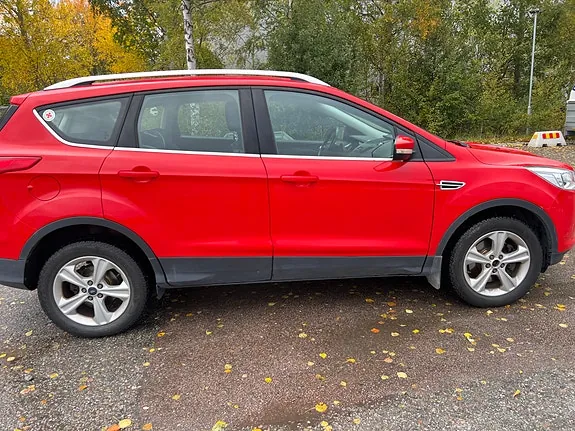 Ford Kuga 2015 photo 3