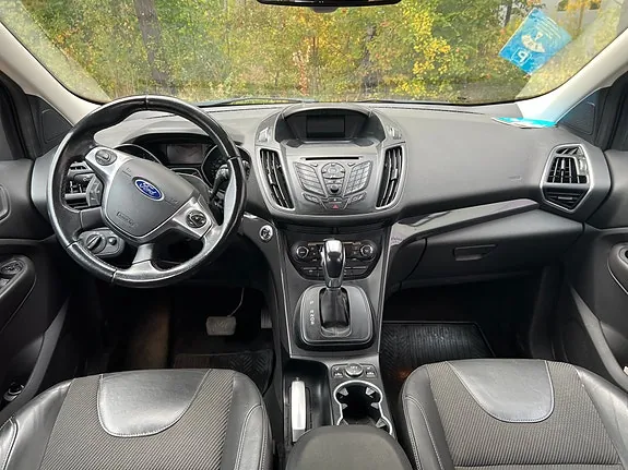 Ford Kuga 2015 photo 5