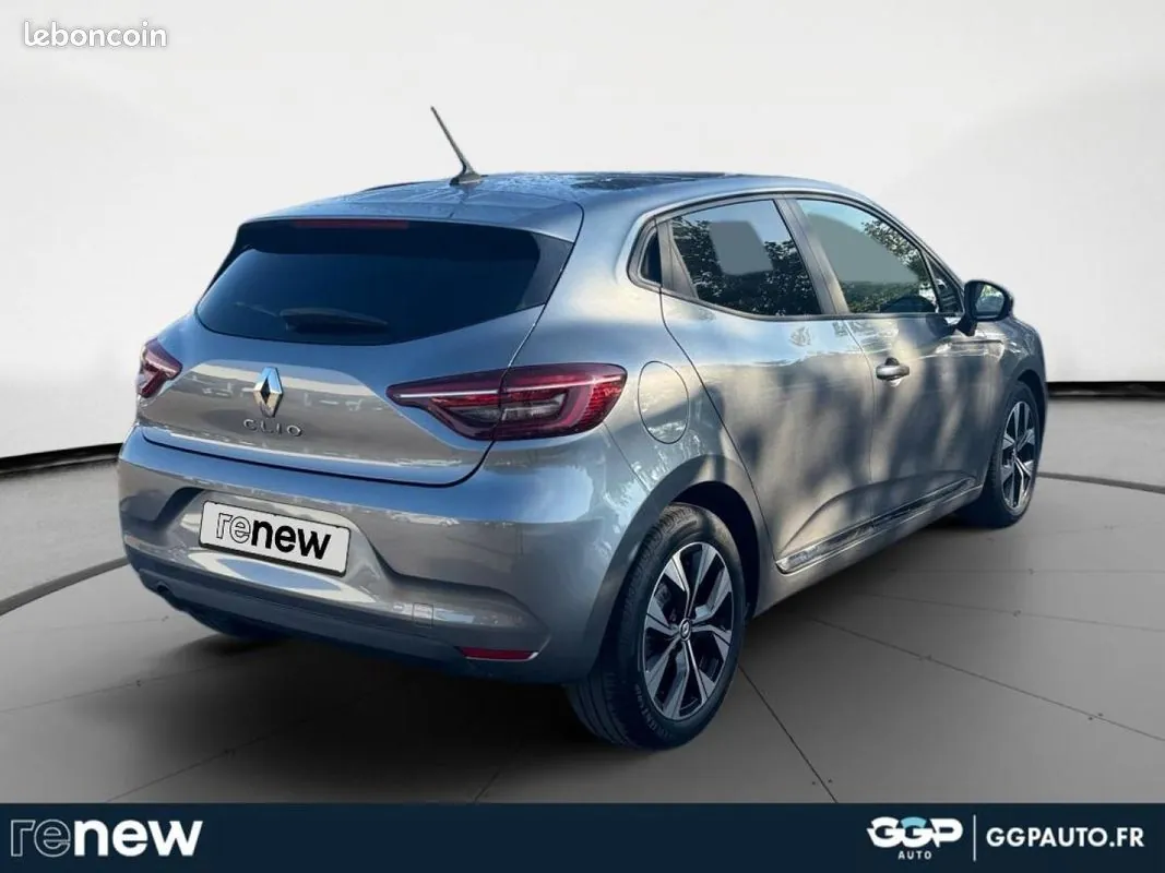 Renault Clio 2023 photo 5