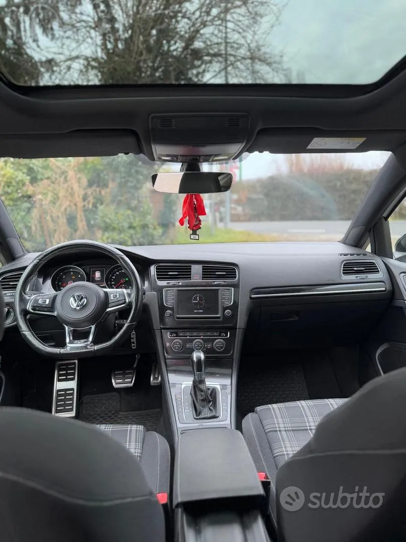 Volkswagen Golf 2017 photo 5