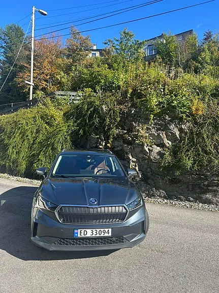Skoda Enyaq 2022 photo 2