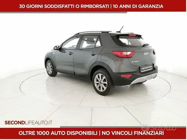 Kia Stonic 2023 photo 3