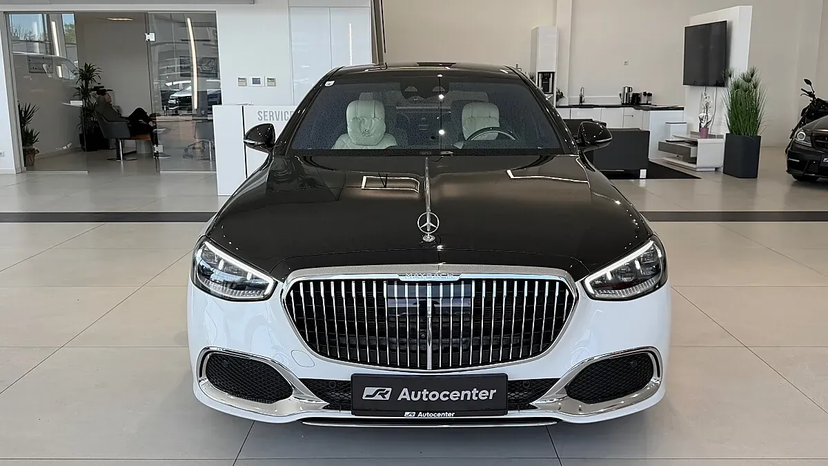 Mercedes-Benz S-Class 2024 photo 3