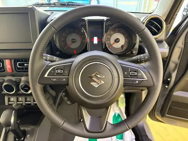 Suzuki Jimny 2026 photo 2
