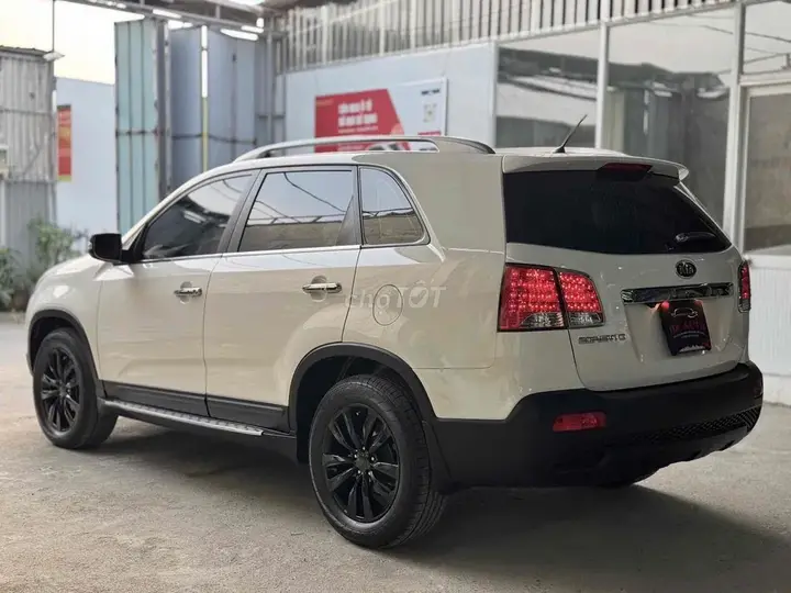 Kia Sorento 2013 photo 4