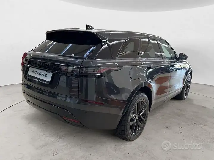 Land Rover Velar 2024 photo 2