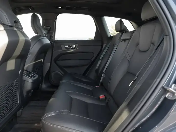 Volvo Xc60 2026 photo 5