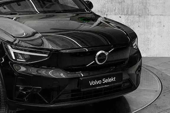 Volvo Ex40 2025 photo 2