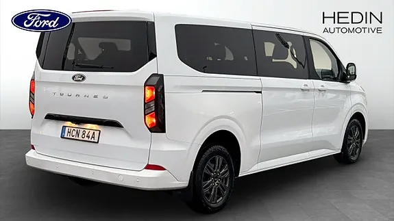 Ford Custom Tourneo 2024 photo 2