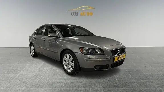 Volvo S40