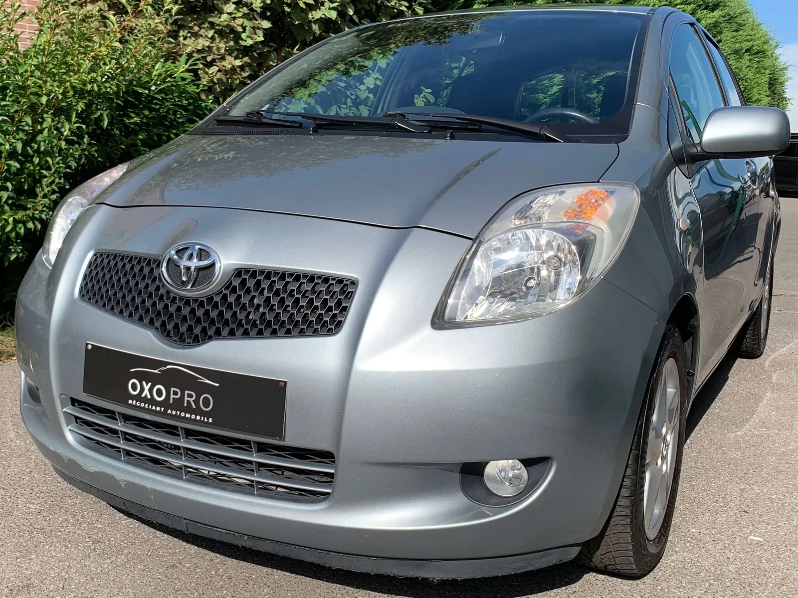 Toyota Yaris 2006 photo 2
