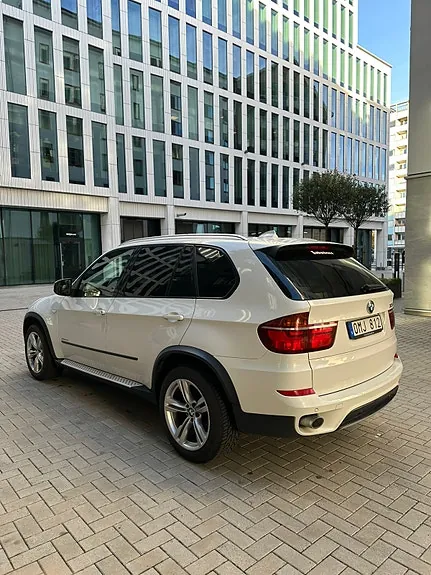 BMW X5 2011 photo 3