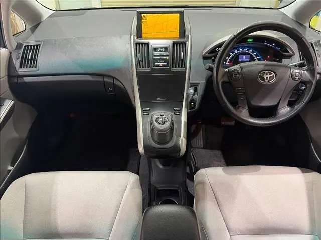 Toyota Sai 2010 photo 3
