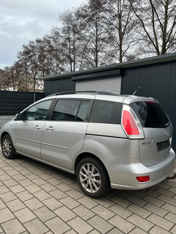 Mazda 5