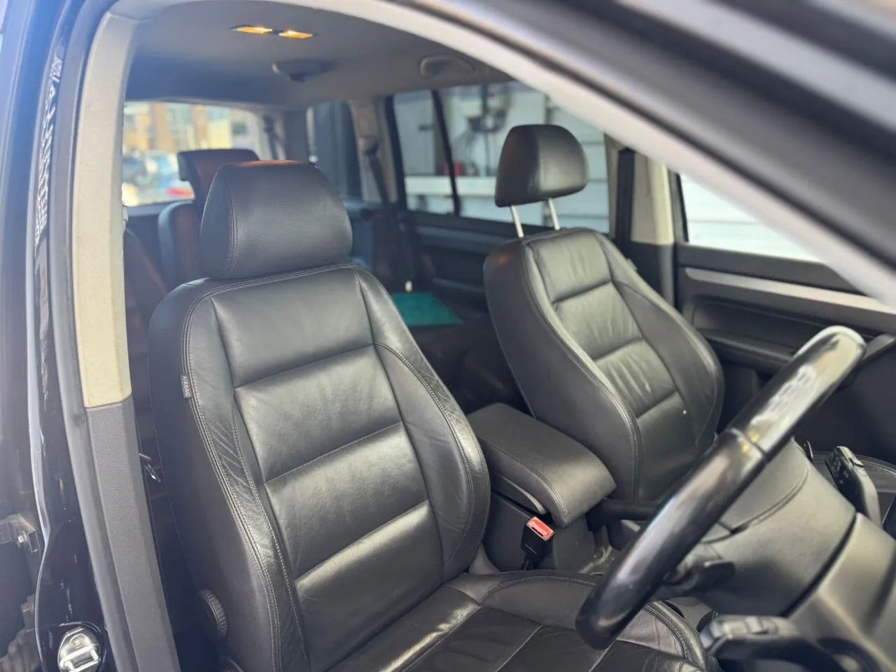 Volkswagen Touran 2021 photo 3