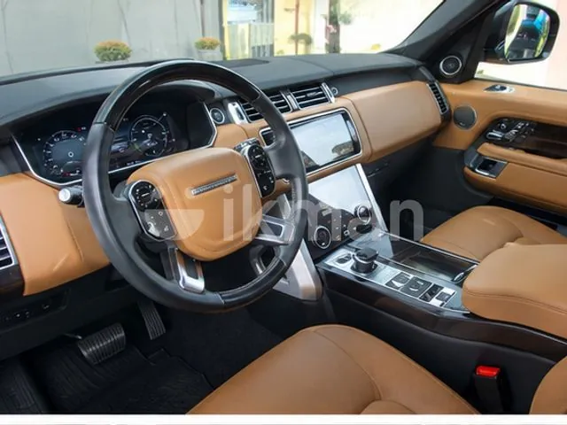 Land Rover Range Rover 2019 photo 3