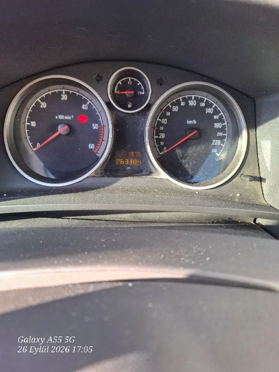 Opel Zafira 2005 photo 2