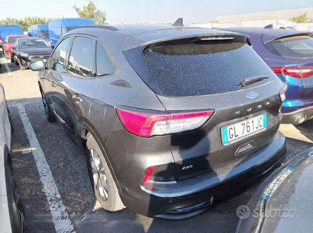Ford Kuga 2022 photo 3
