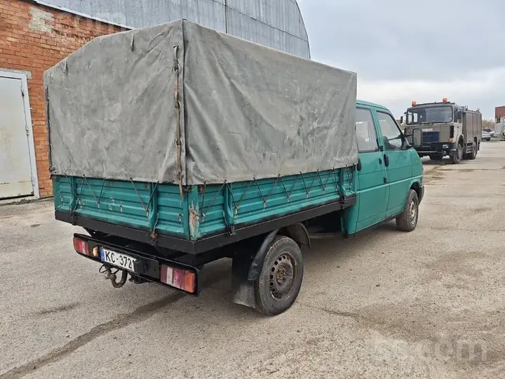 Volkswagen Transporter T4 1996 photo 3